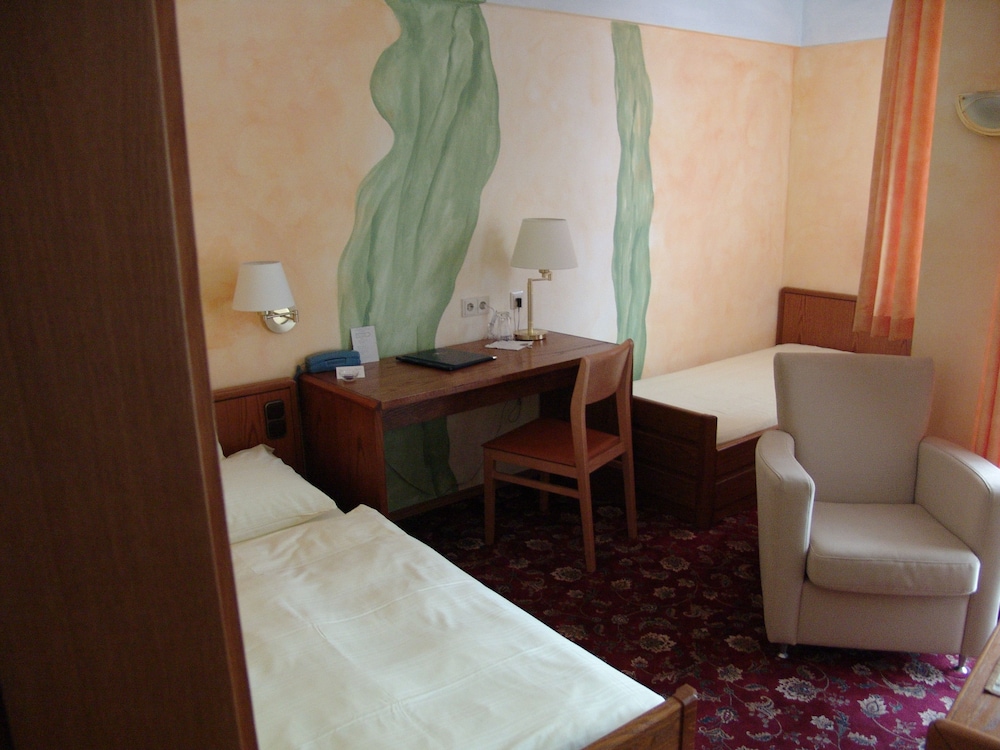 Double Room Single Use photo 3
