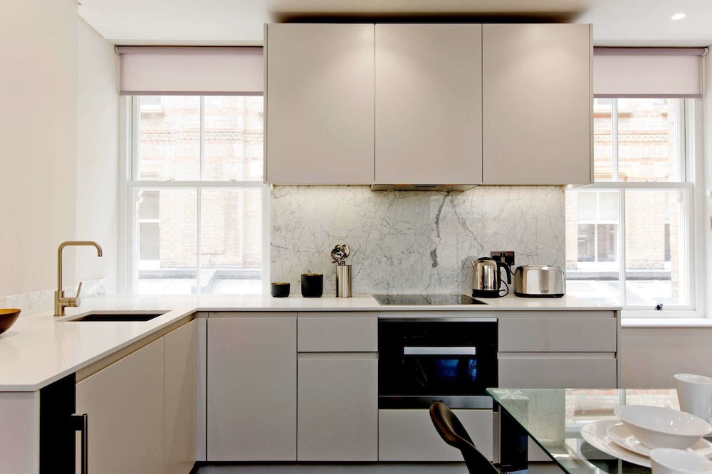 Luxury Apartment photo 3
