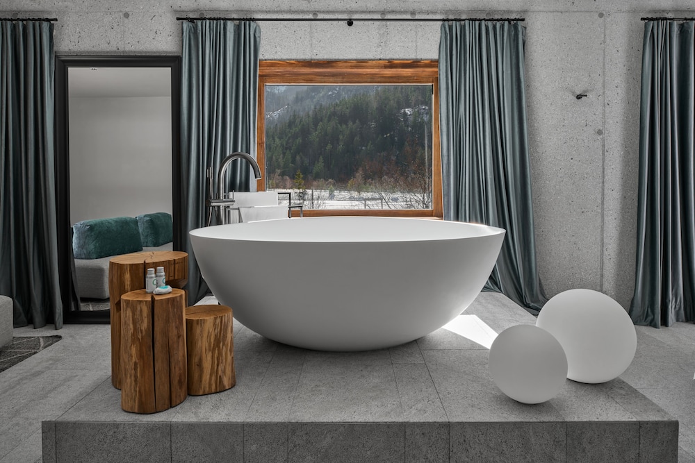 Suite (Rock) photo 2