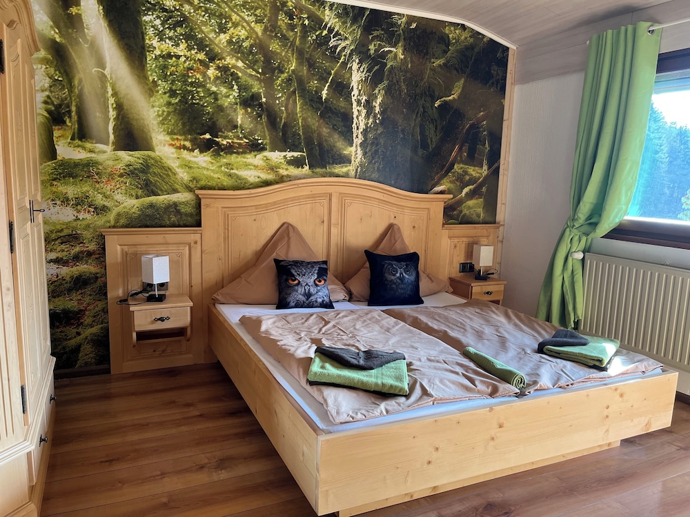 Deluxe Double Room, Private Bathroom - Photo 1