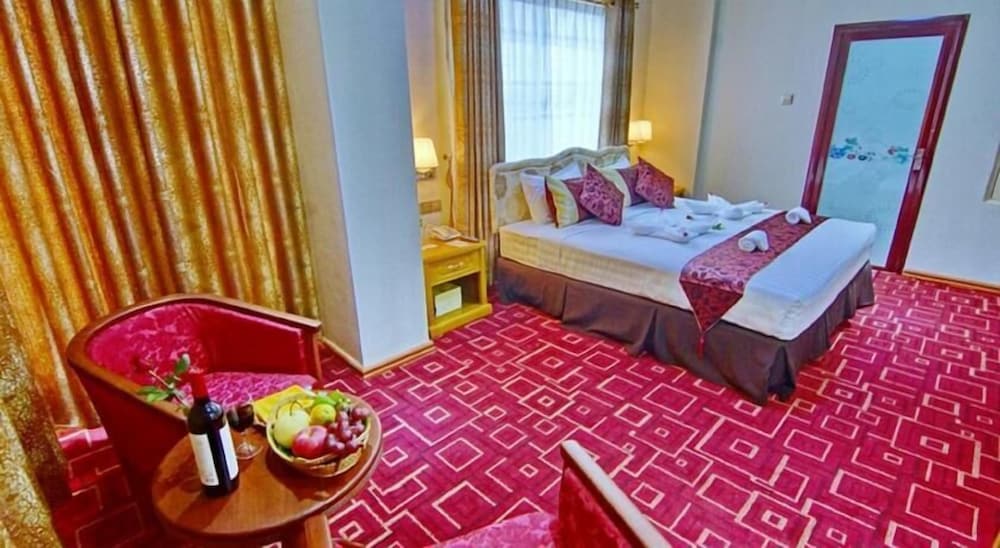 Deluxe Room photo 1