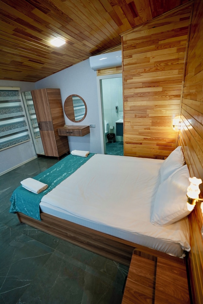 Luxury Villa photo 1