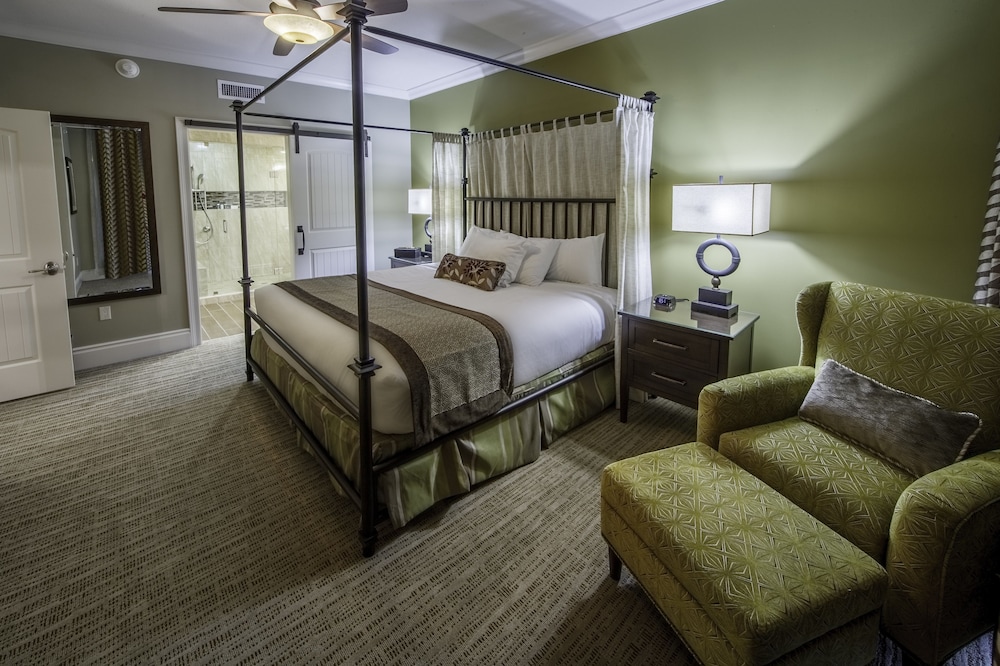 Signature Villa, 2 Bedrooms - Photo 1