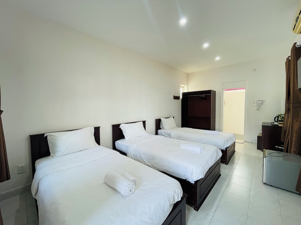 Triple Room, Balcony, Garden View photo 3