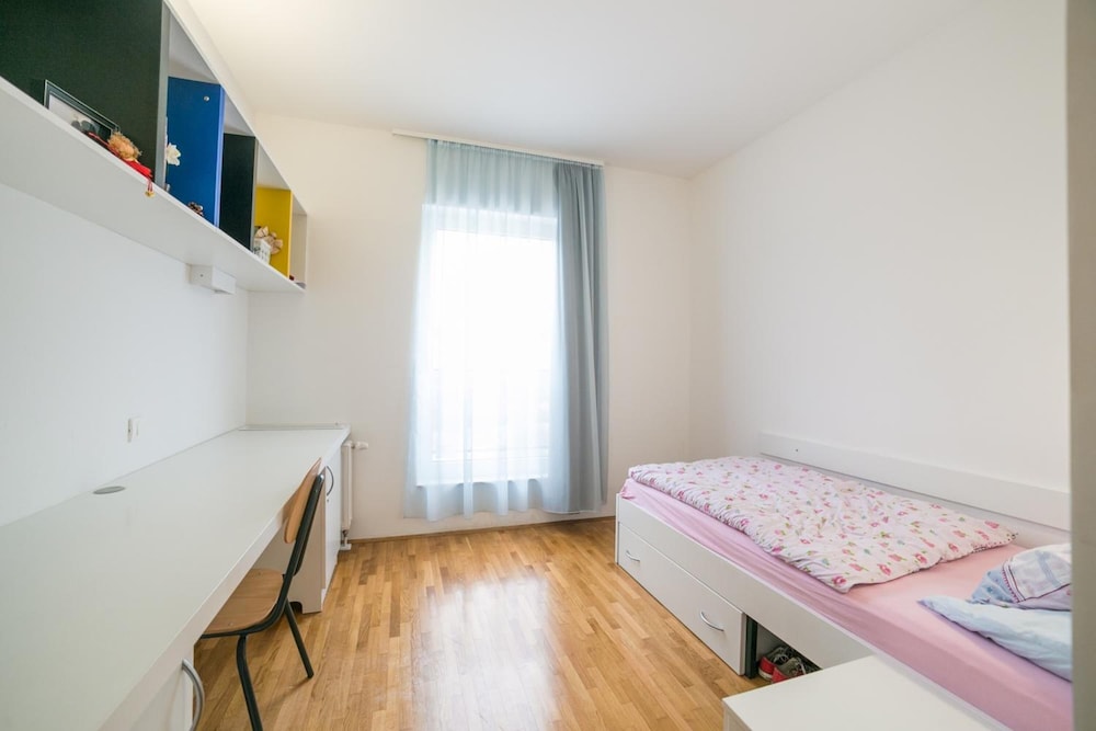 Superior Single Room photo 3