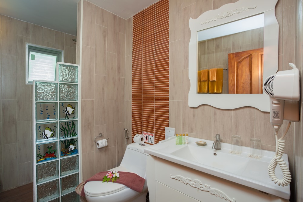 Superior Room - Photo 12