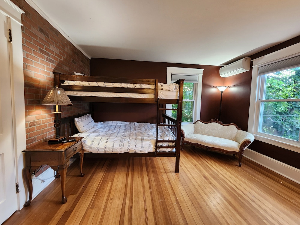 Family Suite photo 3