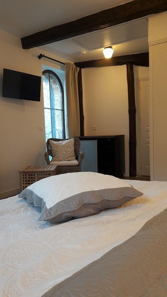 Suite, 2 Bedrooms, Balcony, Garden View