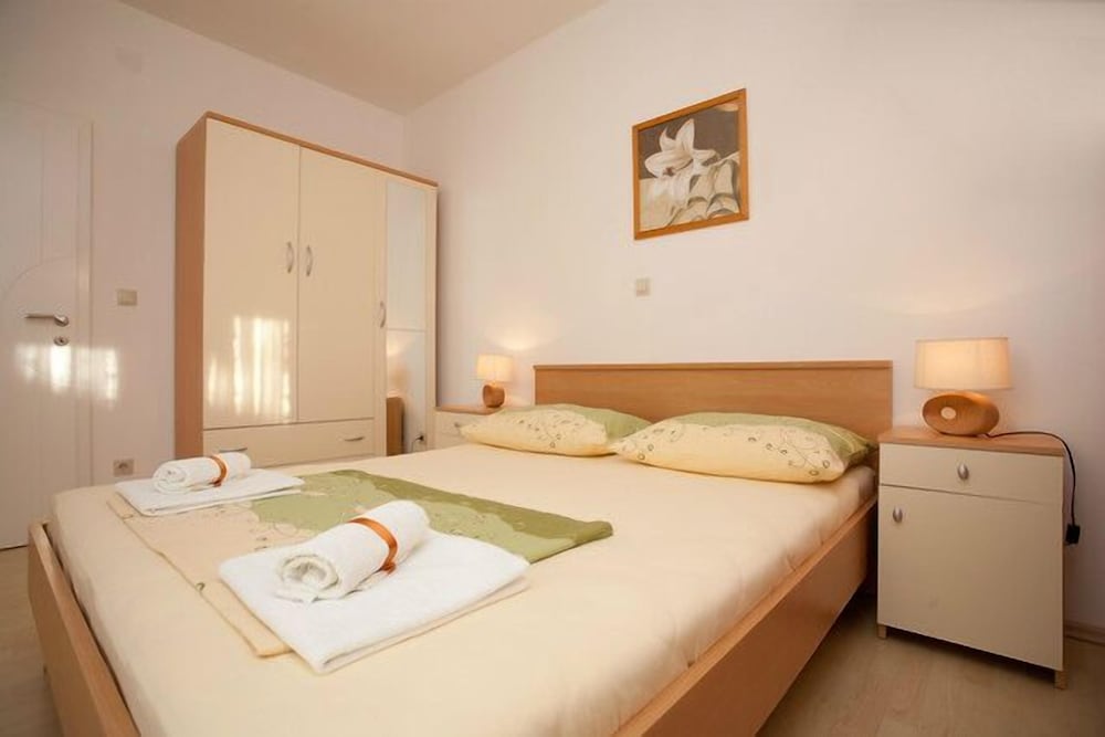 Luxury Apartment (for 4 people) photo 2