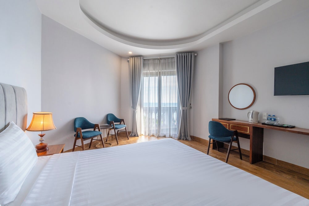Deluxe Double Sea View - Photo 3