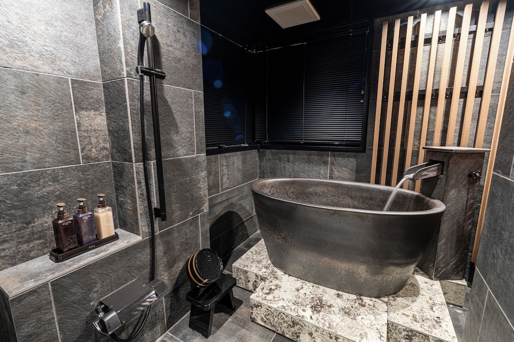 DAIKOUTEN(2 beds, with bath, non-smoking)