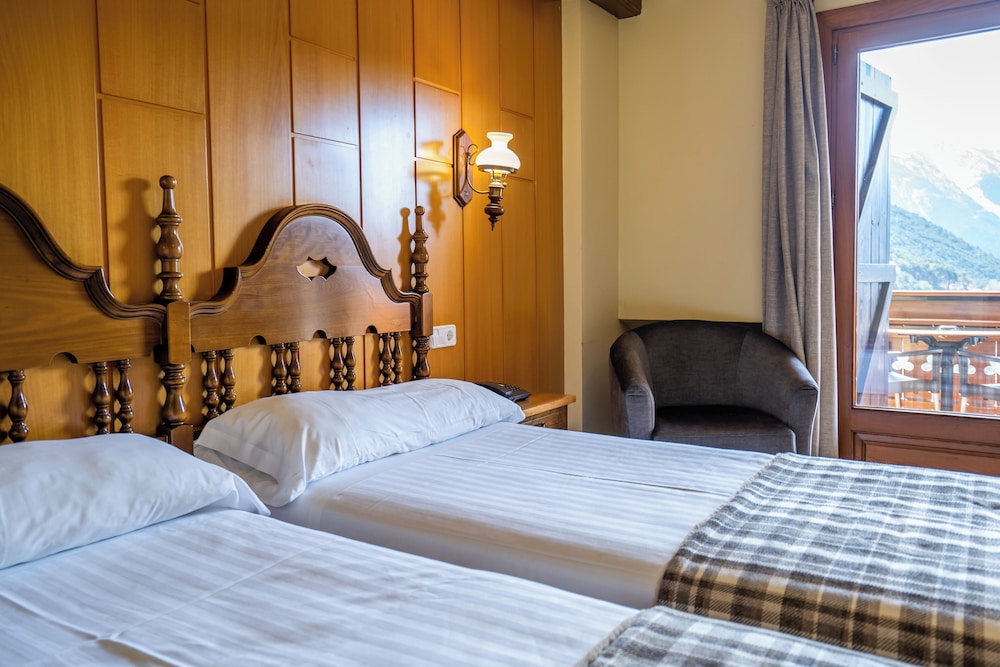 Standard Double or Twin Room (Individual) photo 1