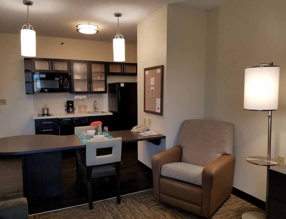 Candlewood Suites - East Syracuse - Carrier Circle by IHG, Photo 6