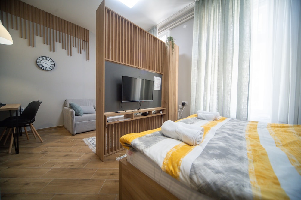 Standard Studio Suite photo 2