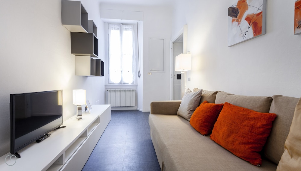 Apartment (2 Bedrooms)
