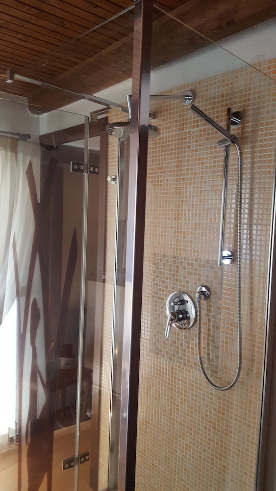 Honeymoon Double Or Twin Room, Pool View photo 3