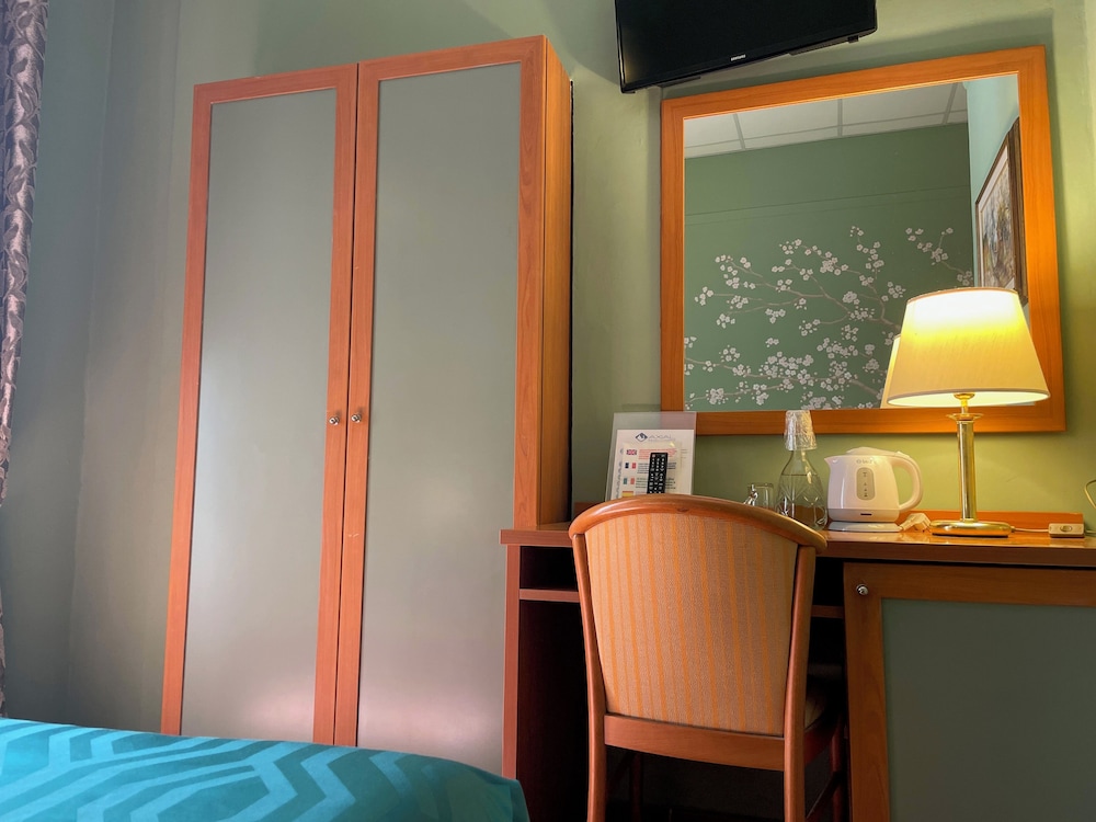 Classic Single Room, 1 Twin Bed photo 3