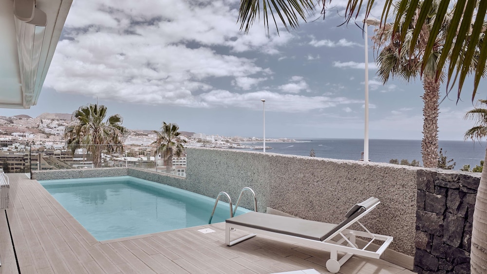Suite, 2 Bedrooms, Private Pool, Sea View (Serenity Elegance Luxe) thumbnail 6