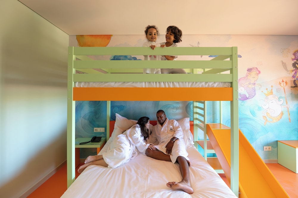 Family Double Room (NEP Kids Room) - Photo 7