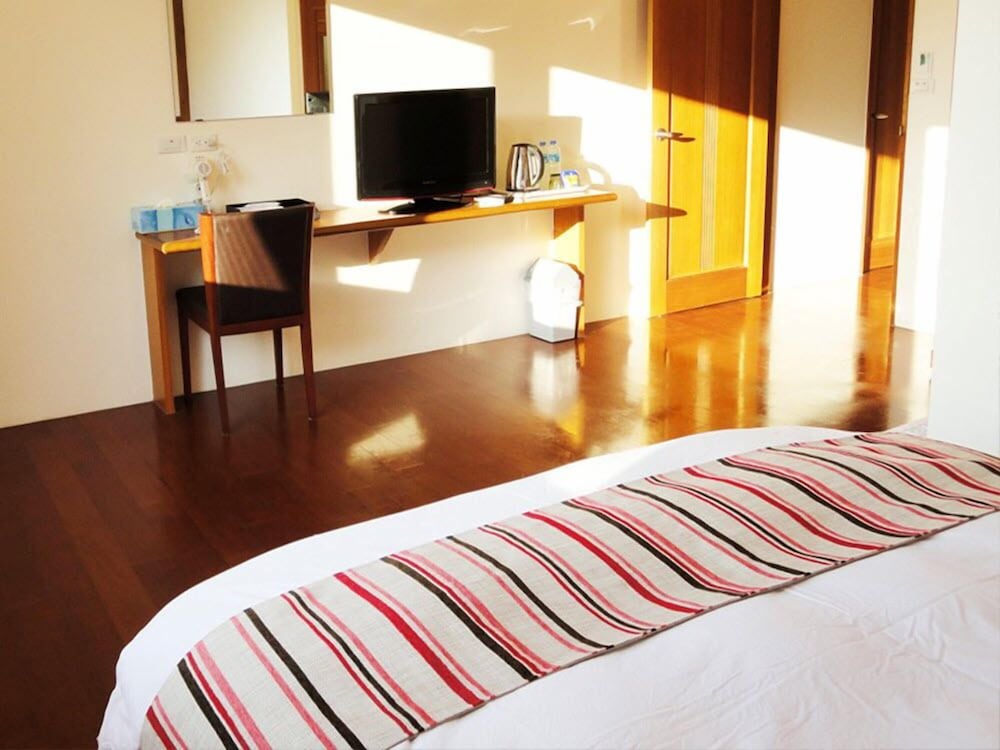 Quadruple Room, 2 Double Beds, Non Smoking photo 2