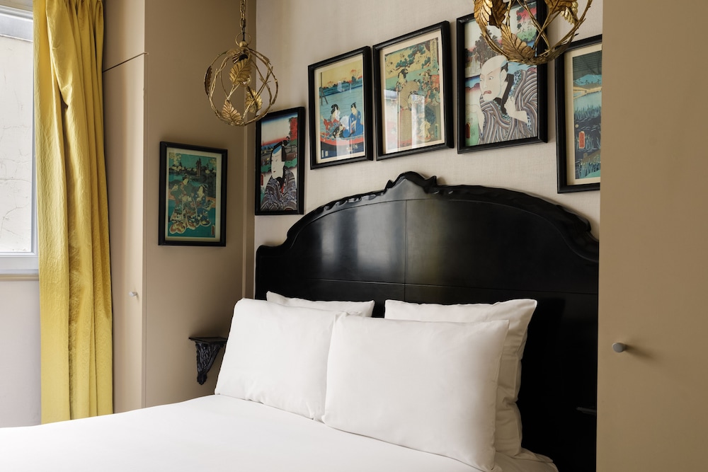 Classic Double Room, 1 Queen Bed photo 1
