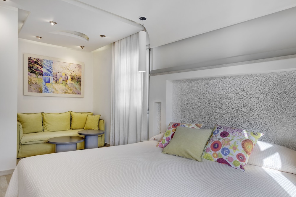 Double or Twin Room, 1 Bedroom, Garden View