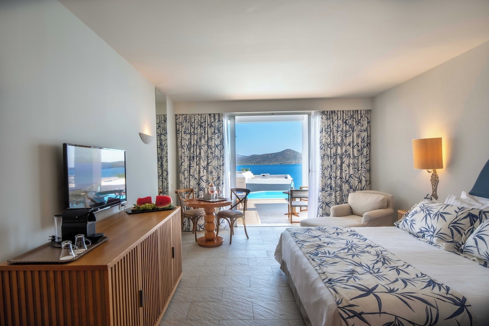 Mythica Bungalow with Sharing Pool, Sea View - Photo 1