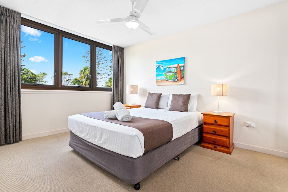 1 Bedroom Apartment, Filtered Ocean View photo 2