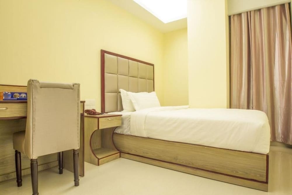 Standard Single Room, City View photo 3