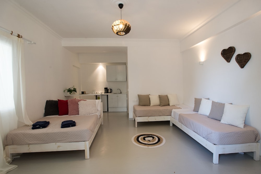 Comfort Studio (room 2)