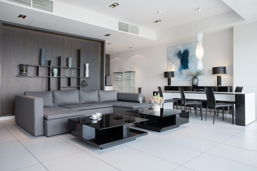 Luxury Suite
