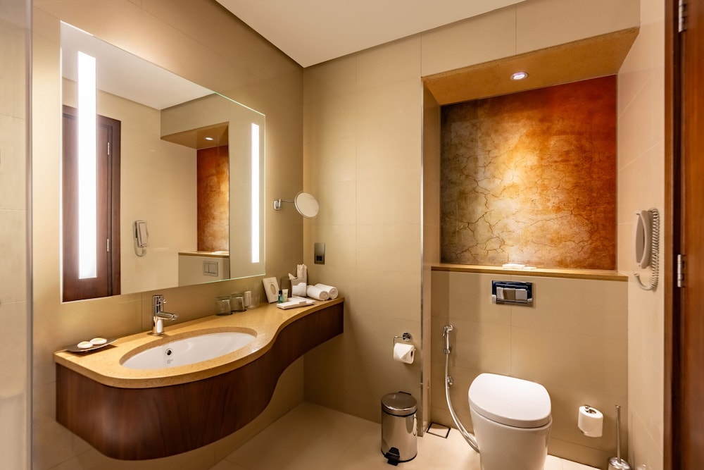 Executive Suite, 2 Bedrooms - Photo 6