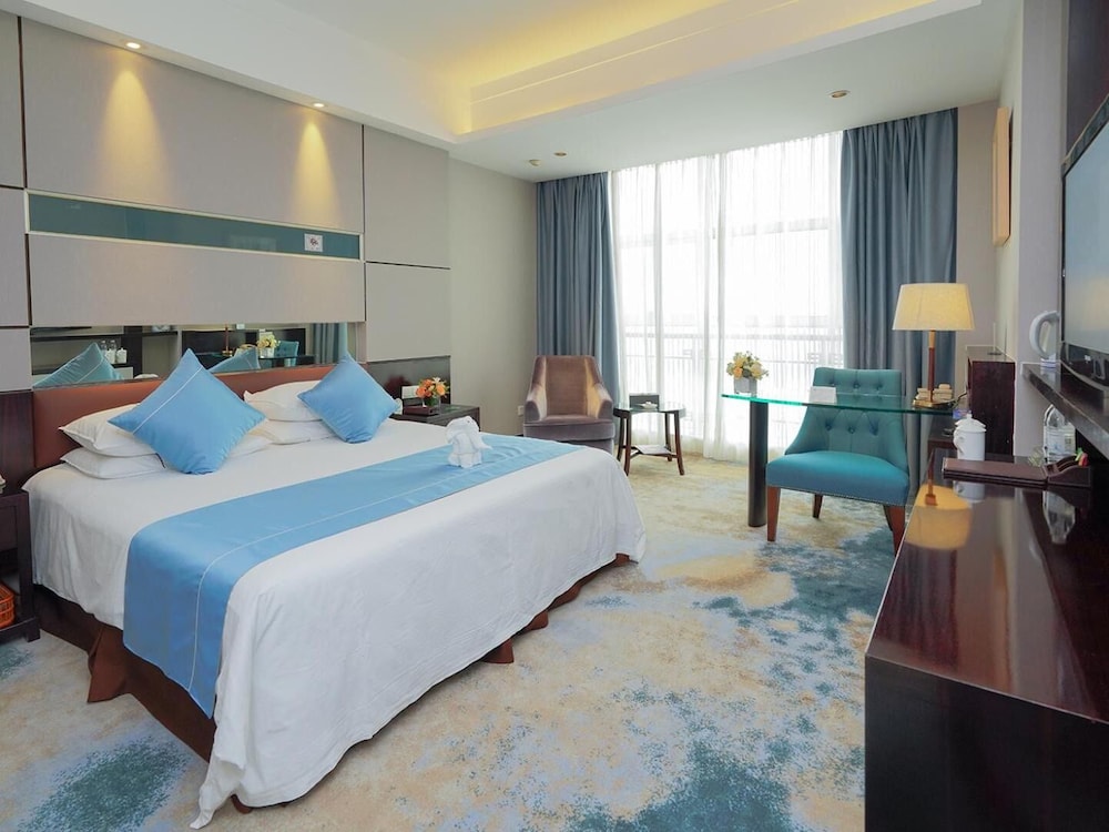 Deluxe Room, 1 King Bed