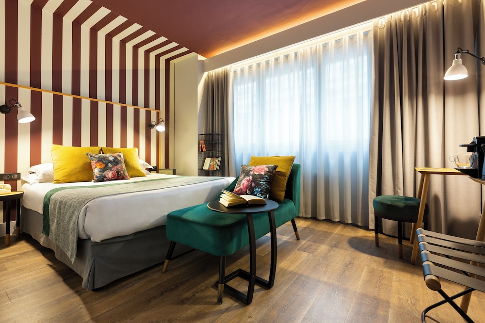 Superior Room - Photo 1