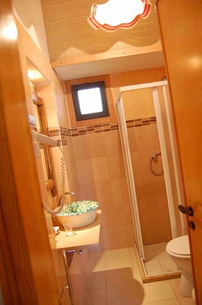 Classic Apartment, 1 Bedroom, Accessible, Garden View photo 3