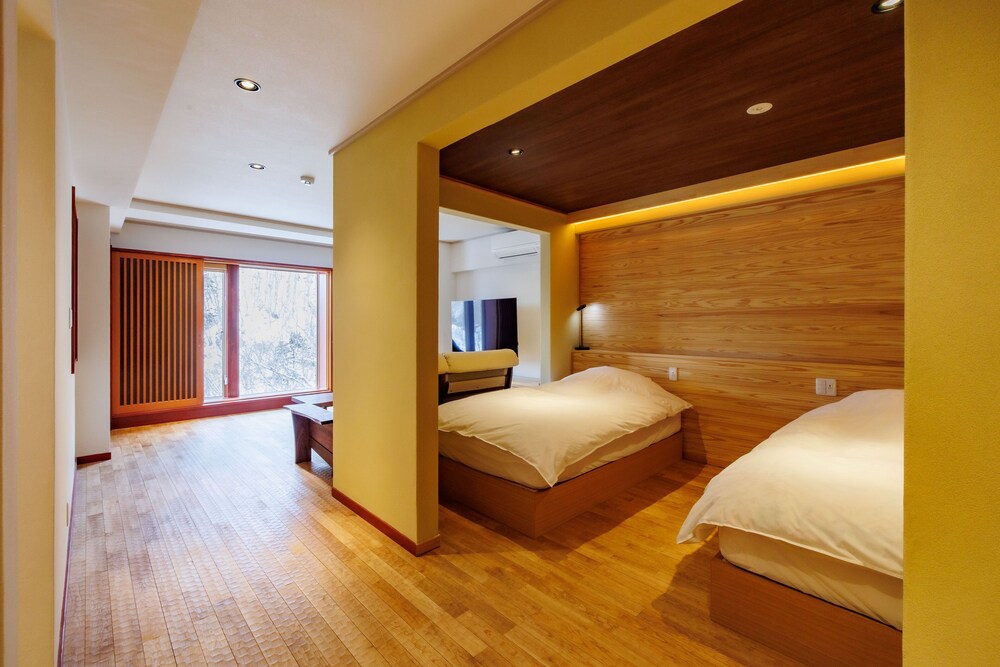 [Shirane/Iwasuge] Suite with semi-open-air hot spring bath Non smoking photo 1