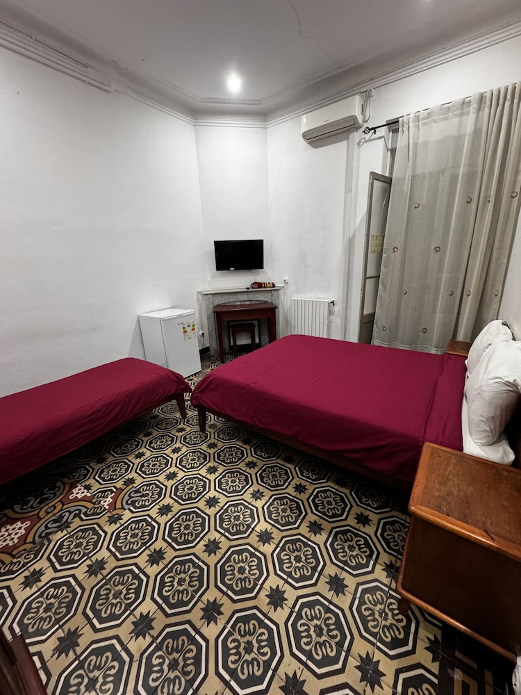 Standard Double or Twin Room photo 3