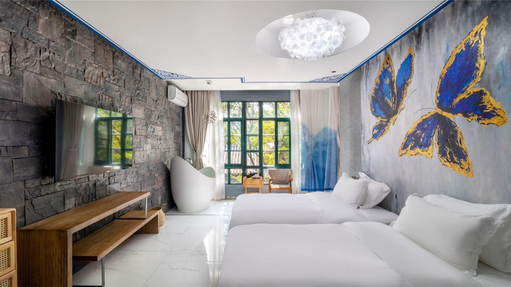 Superior Twin Room, Garden View