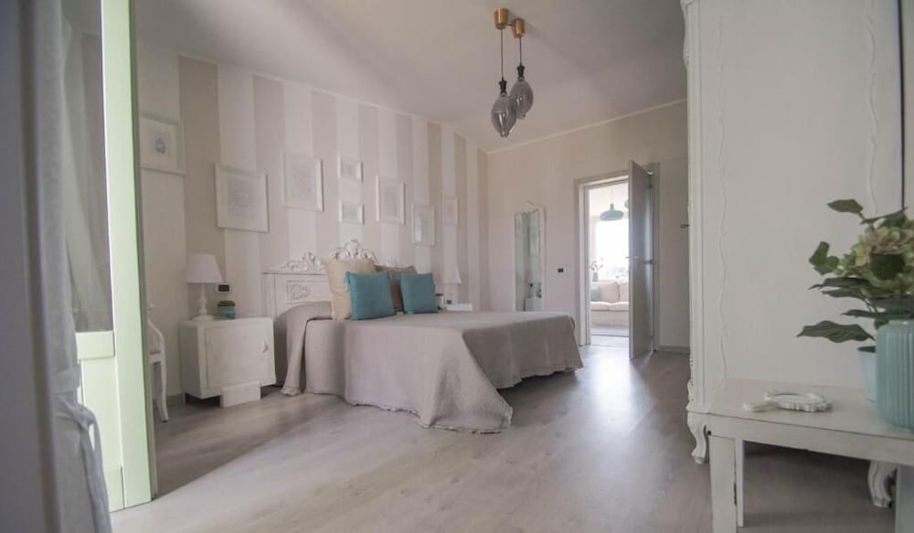 Luxury Suite, Terrace