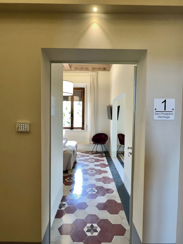 Family Suite, City View