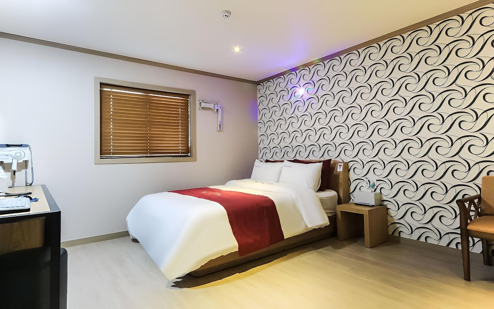 Room (General room (hot water mat room insp) - Photo 8
