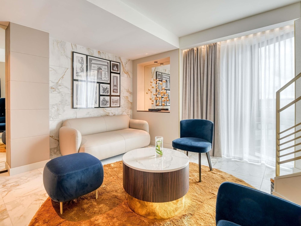 Novotel Paris Centre Bercy living photo