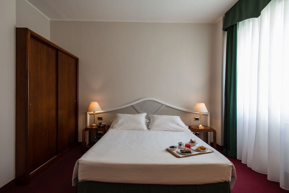 Superior Double Room Single Use