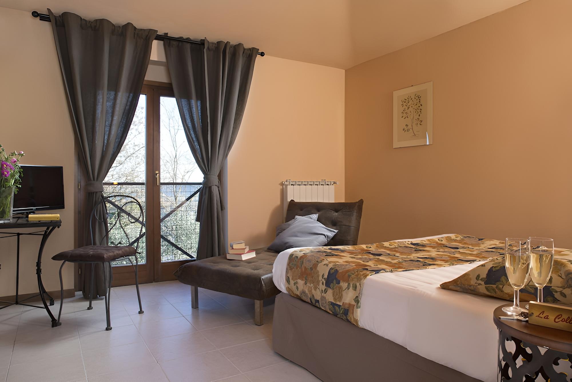 Deluxe Double Room, Garden View photo 2