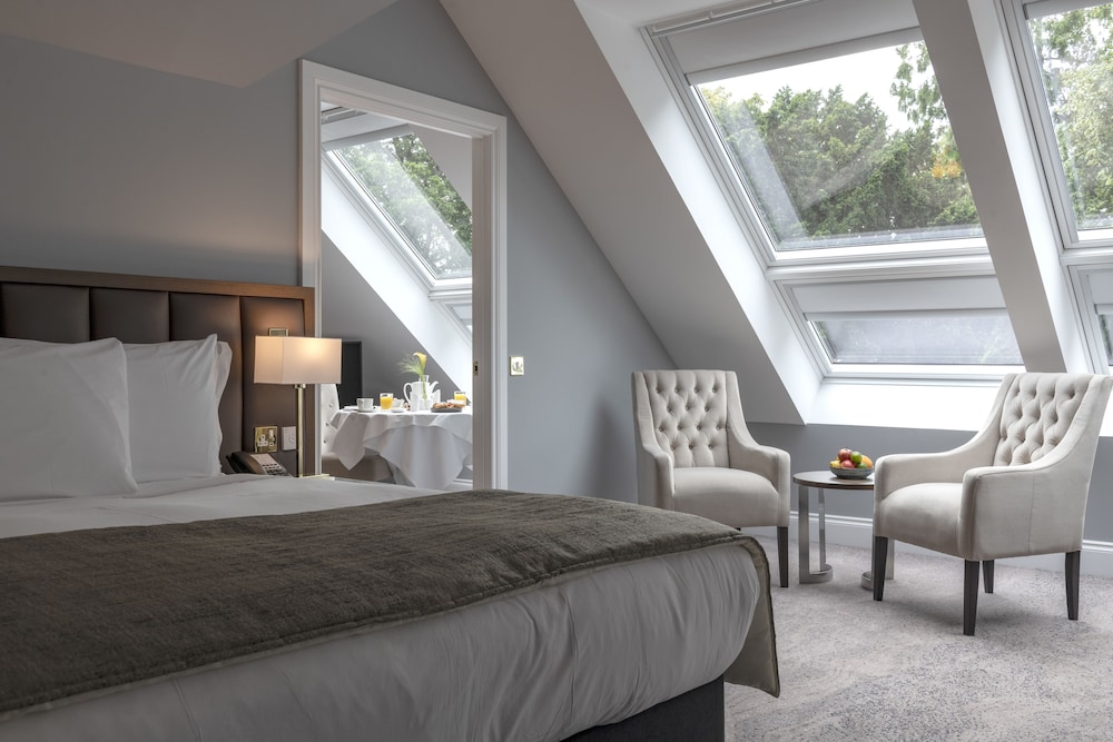 Suite, 1 King Bed, Non Smoking - Photo 4