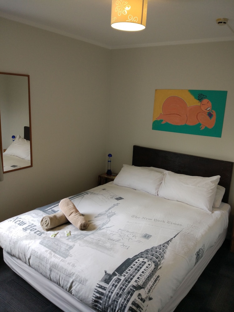 Double Room, Shared Bathroom photo 2