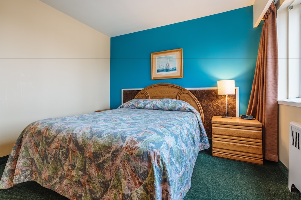 English Bay Hotel — photo 96