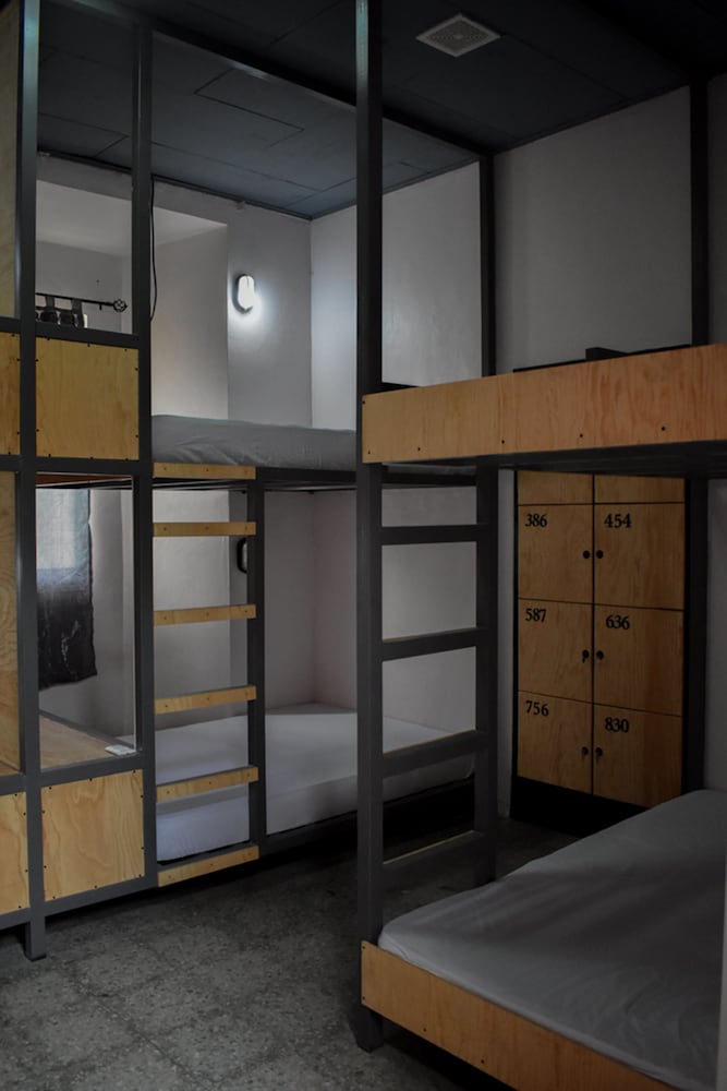 Shared Dormitory, Mixed Dorm (6 beds) photo 2