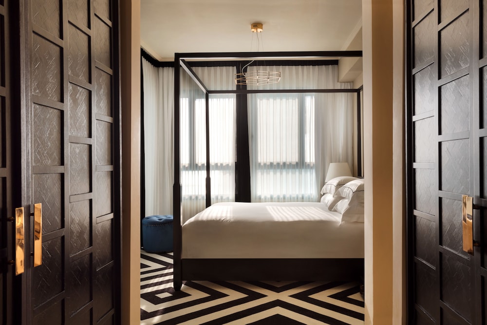 Double Room with Spa Bath photo 2