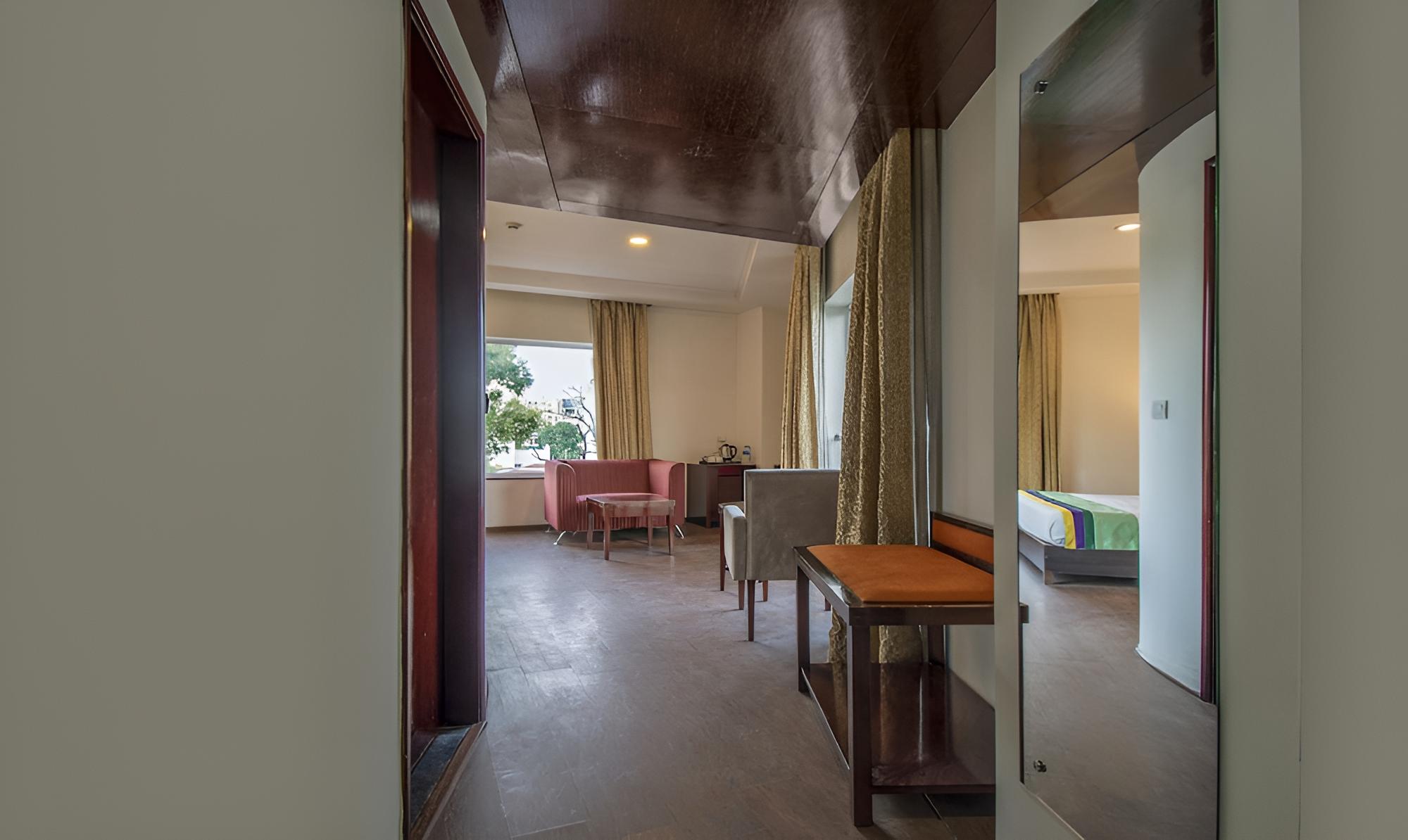 Premium Twin Room photo 1